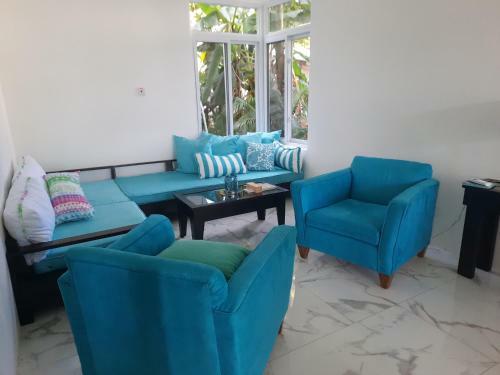 Deluxe Yrie Beach Villa