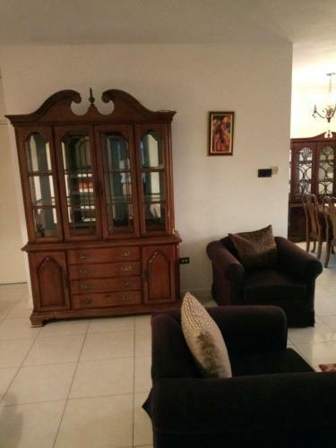 Abbey Court Apartment Suites, New Kingston