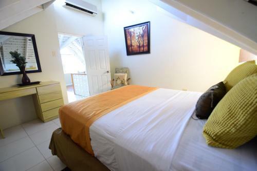 Apartamento River Side Apt 9 @ Mystic Ridge.