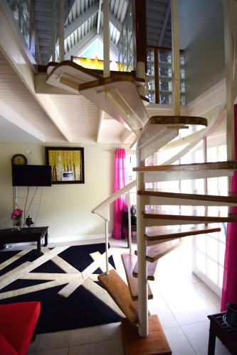 Apartamento River Side Apt 9 @ Mystic Ridge.