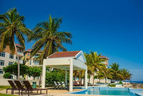 Apartamento Whispering Seas Oceanfront Suite