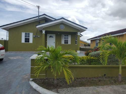 Ocho Villa