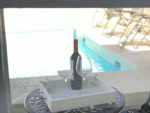 Hostal Luxury Villa Salgado