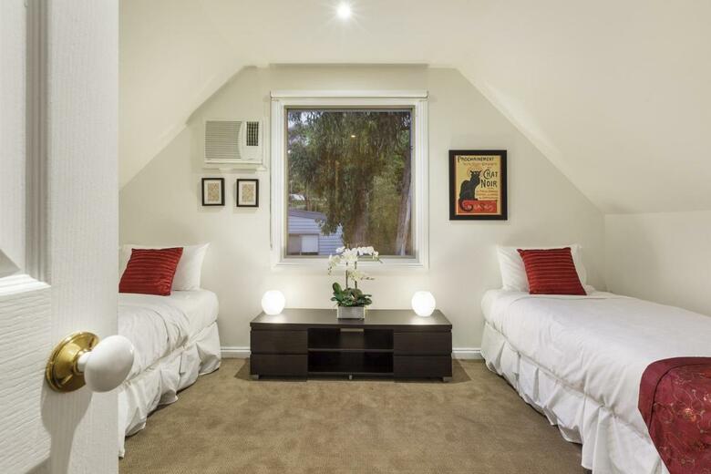 Hostal Briars Cottage
