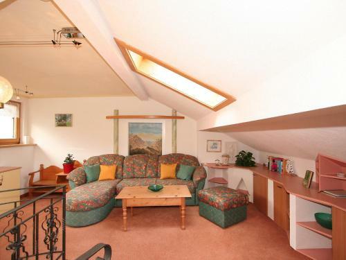 Apartment Haus Enzian Pians