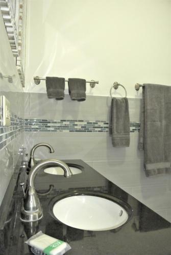 Hotel Zion Hill Retreat