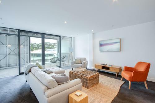 Ahuriri Luxury Apartment - Ahuriri Holiday Home
