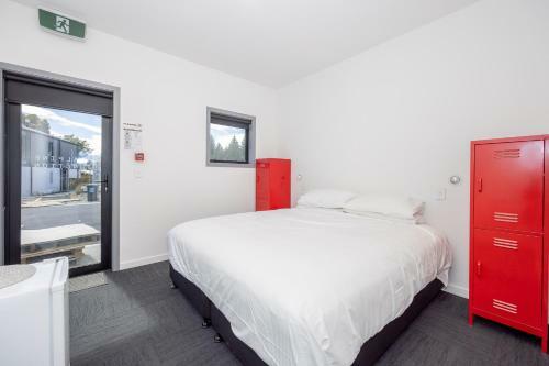 Albergue Alpine Junction Lodge