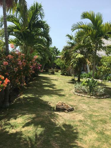 Reef Winds Villa