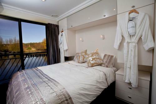 Discovery River Cruises Ltd