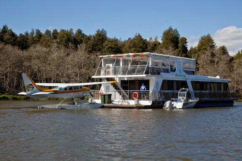 Discovery River Cruises Ltd