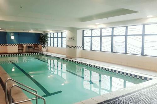 Oasis On Queen St, Quiet And Refreshing Apartment
