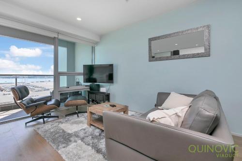 Qv Comfortable Waterfront Apartment - 848