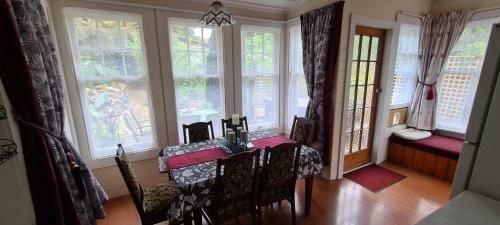 Bed & Breakfast Dovecote House