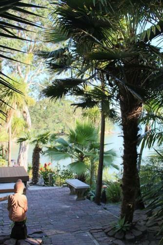 Hostal Neptune Coastal Haven