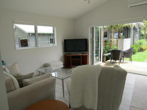 Hostal The Palms At Point Wells