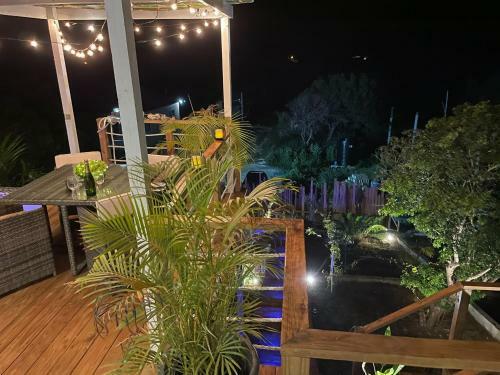 Lush Coastline Serviced Villa With Pool
