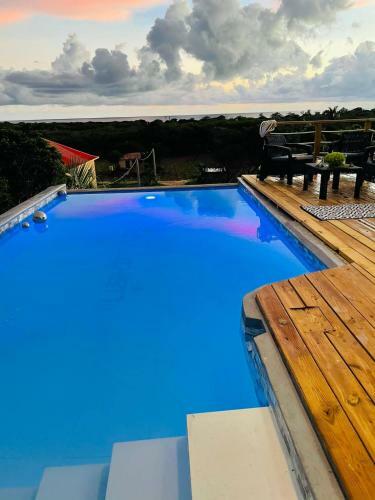 Lush Coastline Serviced Villa With Pool