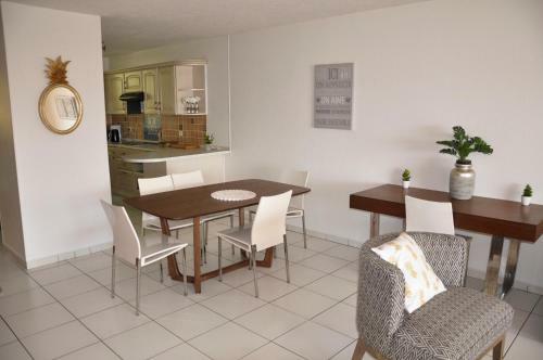 Apartamento Beau Duplex 2 Chambres Vue Mer Punaauia