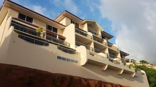 Apartamento Beau Duplex 2 Chambres Vue Mer Punaauia