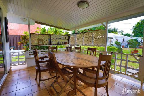 The Beach House In Punaauia
