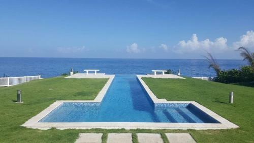 Luxury Living With A View La Caye Villa