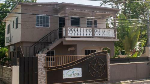 Hostal Sunset Nabro