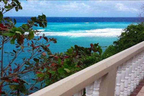 Hostal Rockcliff Villa