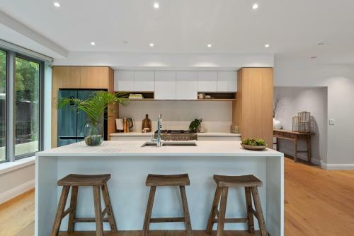The Carlton Apartments