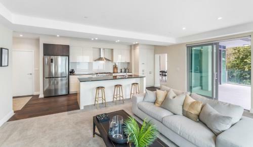 The Carlton Apartments
