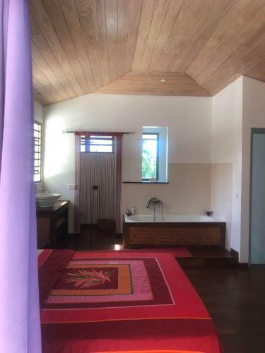 Moorea Temae Villa Walking Dist Beach And Golf
