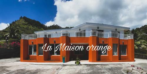 Hostal La Maison Orange