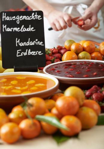 Hotel Landzeit Autobahn-restaurant Steinh�usl Bei Wien