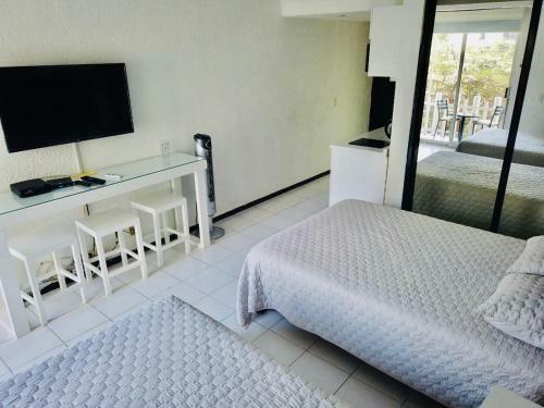 Apartamento Hostal Y Suites Mediterrane