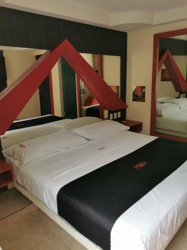 Hotel Motel Toreo
