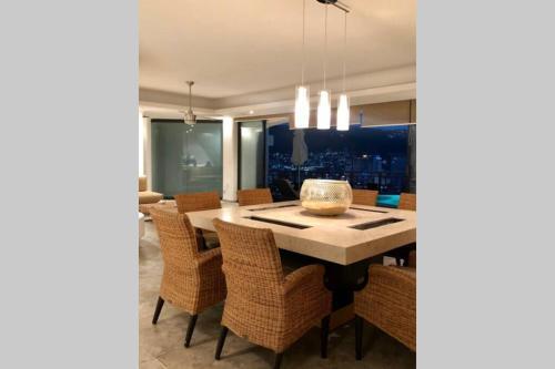 Casa Con Vista A La Bah�a (Servicio Incluido)
