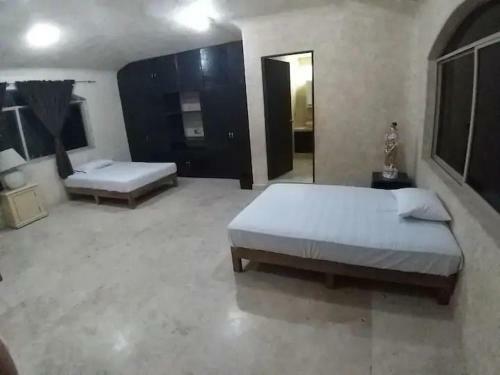 Hostal Y Suites Bah�a Acapulco