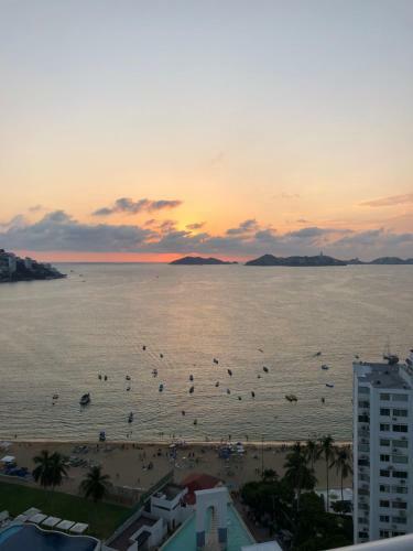 Apartamento Armando?s Le Club. Estr�nalo