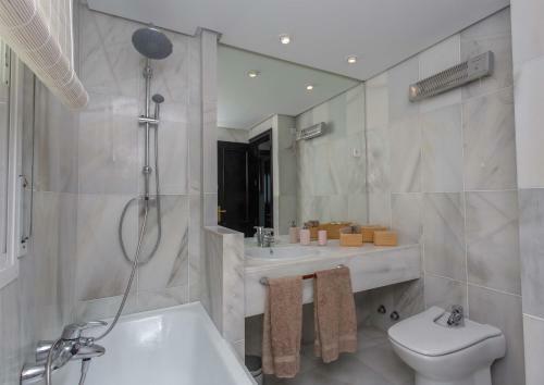 Villa Venecia, Apartamento de Lujo En 1� L�nea de Playa + Parking