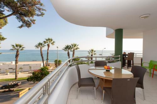 Villa Venecia, Apartamento de Lujo En 1� L�nea de Playa + Parking