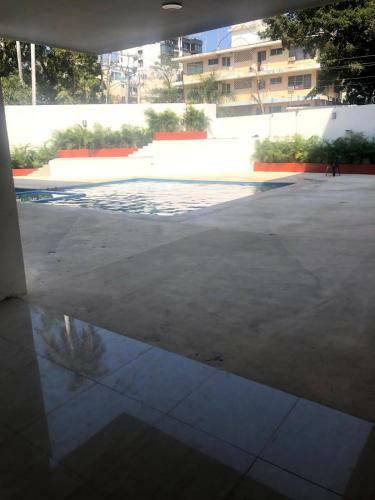 Hm Hotel Rru