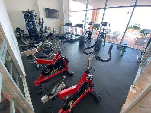 Beachfront Apartment In Acapulco, Ideal For Vacation Or Remote Working