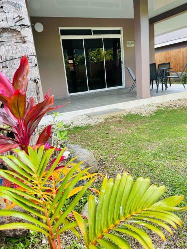 Hostal Lokai House