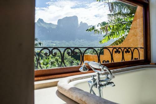Hostal Villa Yrondi