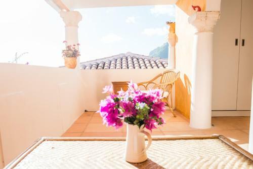 Hostal Villa Yrondi