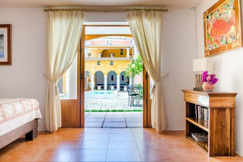 Hostal Villa Yrondi