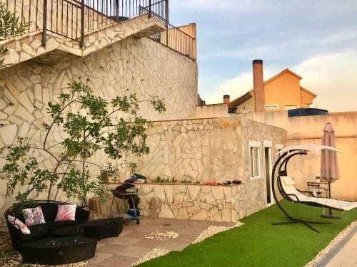 Rooms In Seafront Villa