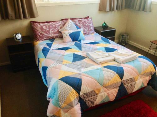 Hostal Big & Bright Guest House
