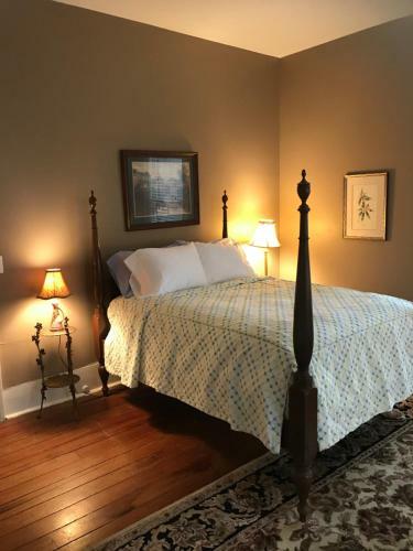Lodge Artist Cottage