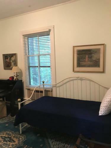 Lodge Artist Cottage